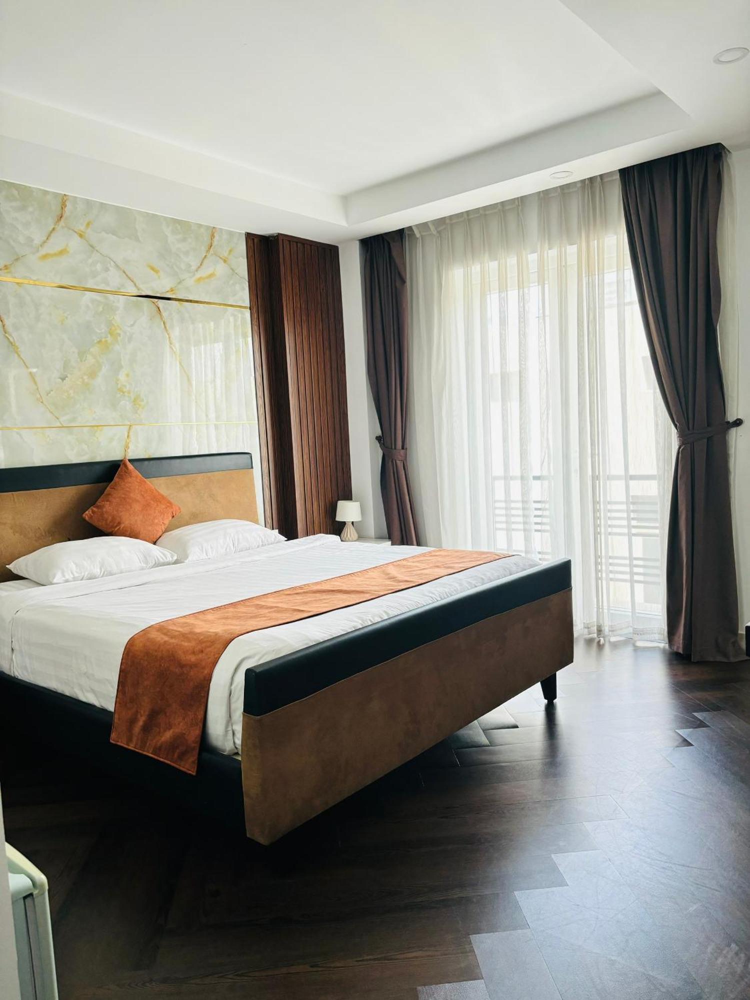 Paragon Hotel Pmh Хошимин Экстерьер фото